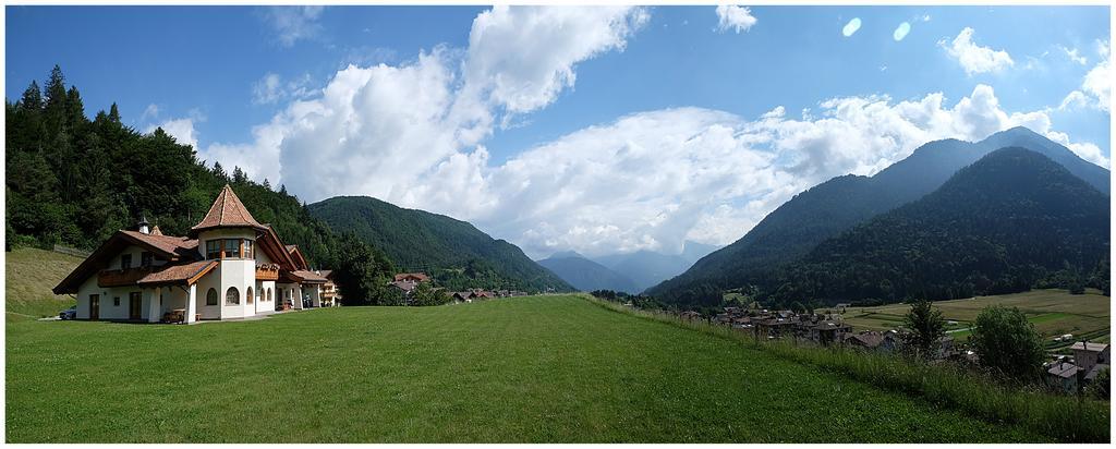Breguzzo Agritur Cornasest Bed & Breakfast エクステリア 写真