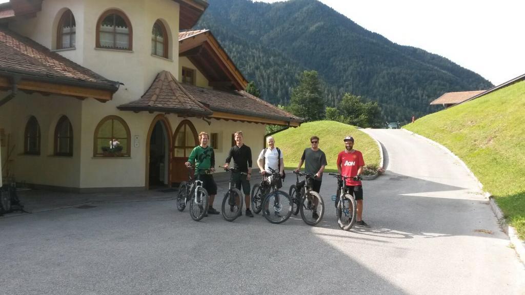 Breguzzo Agritur Cornasest Bed & Breakfast エクステリア 写真
