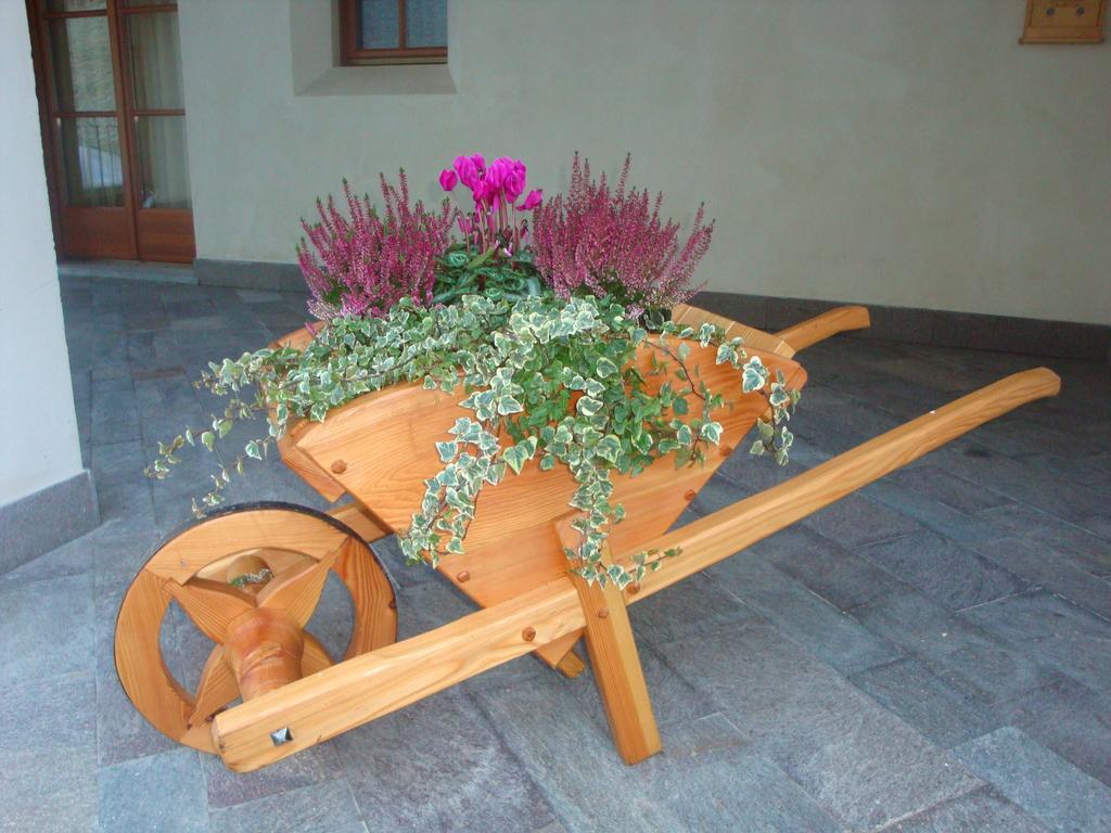 Breguzzo Agritur Cornasest Bed & Breakfast エクステリア 写真