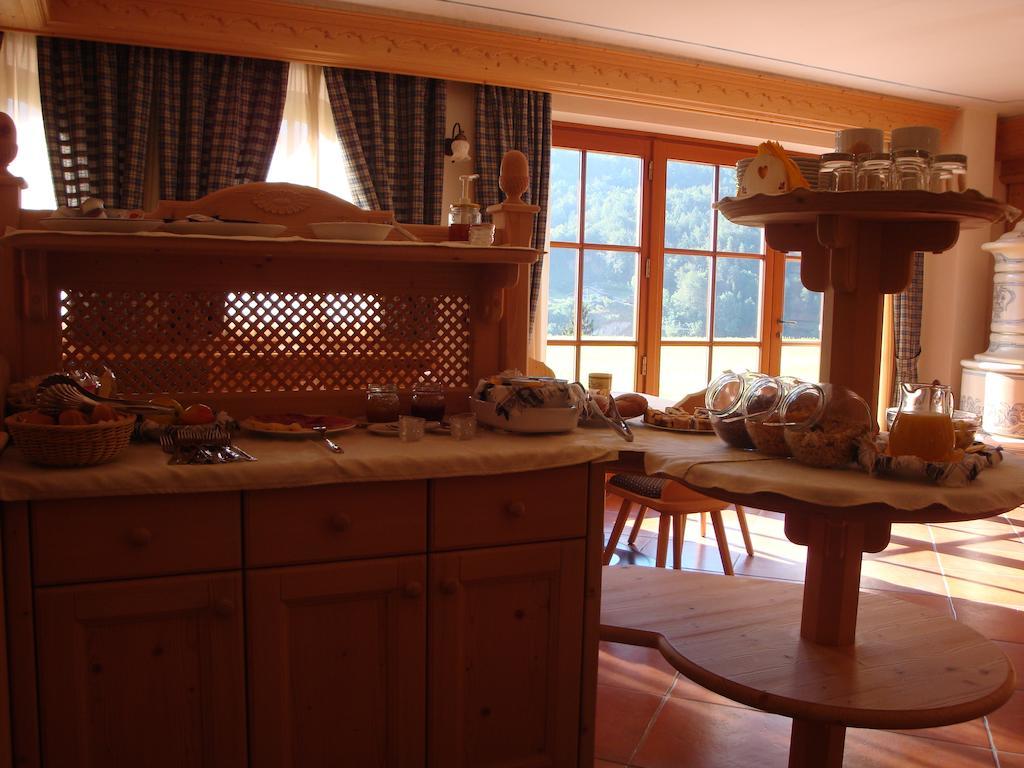 Breguzzo Agritur Cornasest Bed & Breakfast エクステリア 写真