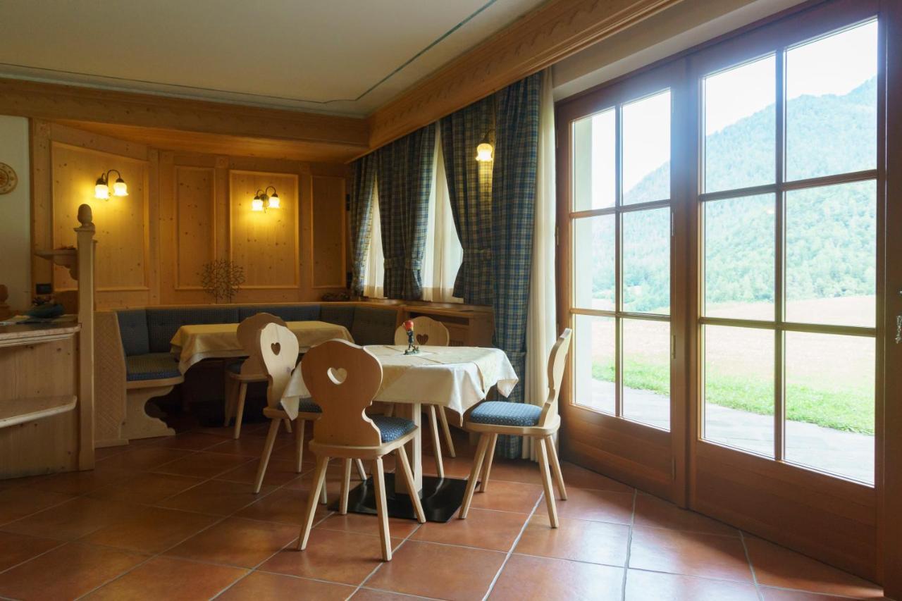 Breguzzo Agritur Cornasest Bed & Breakfast エクステリア 写真