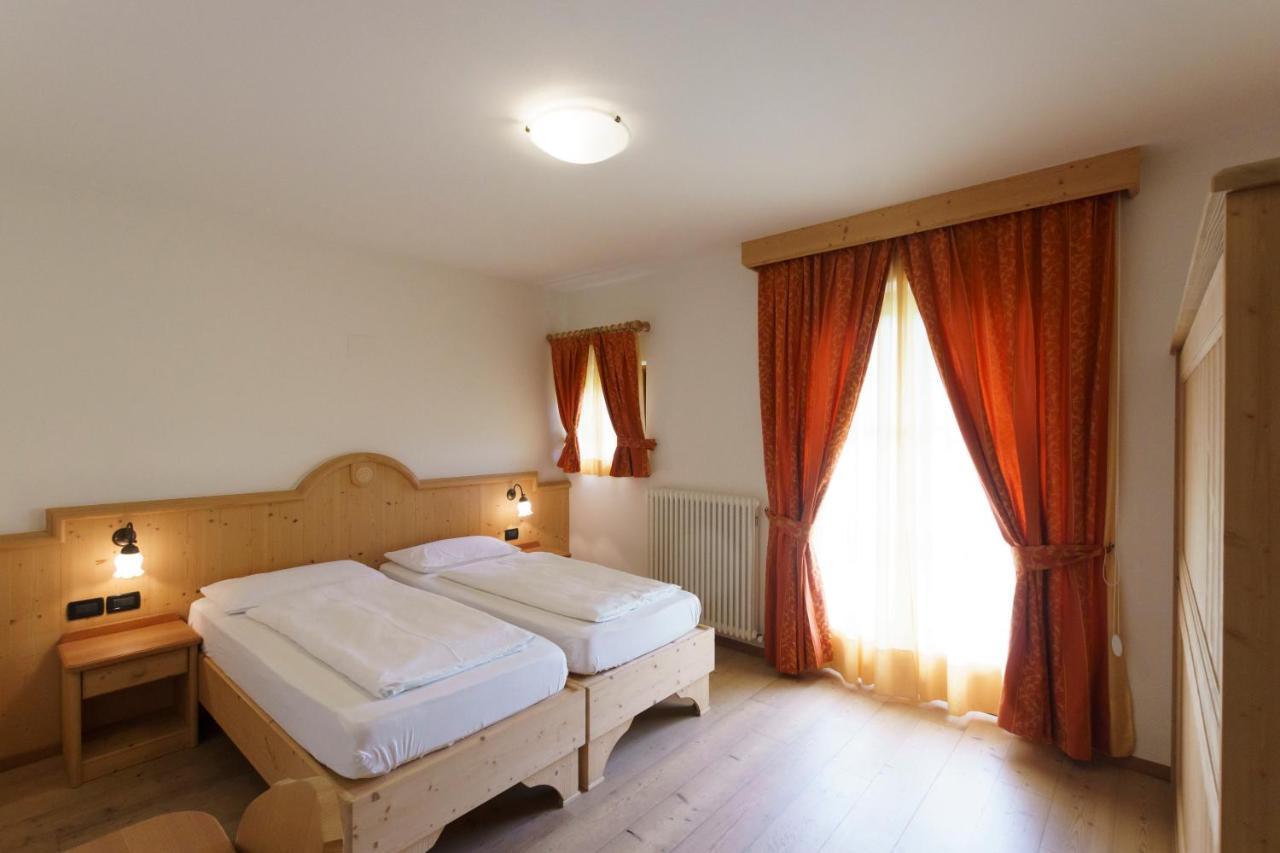 Breguzzo Agritur Cornasest Bed & Breakfast エクステリア 写真