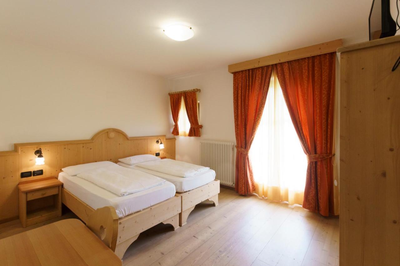Breguzzo Agritur Cornasest Bed & Breakfast エクステリア 写真